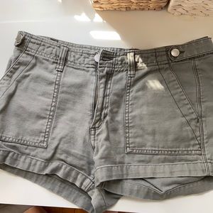 Abercrombie & Fitch Army green shorts